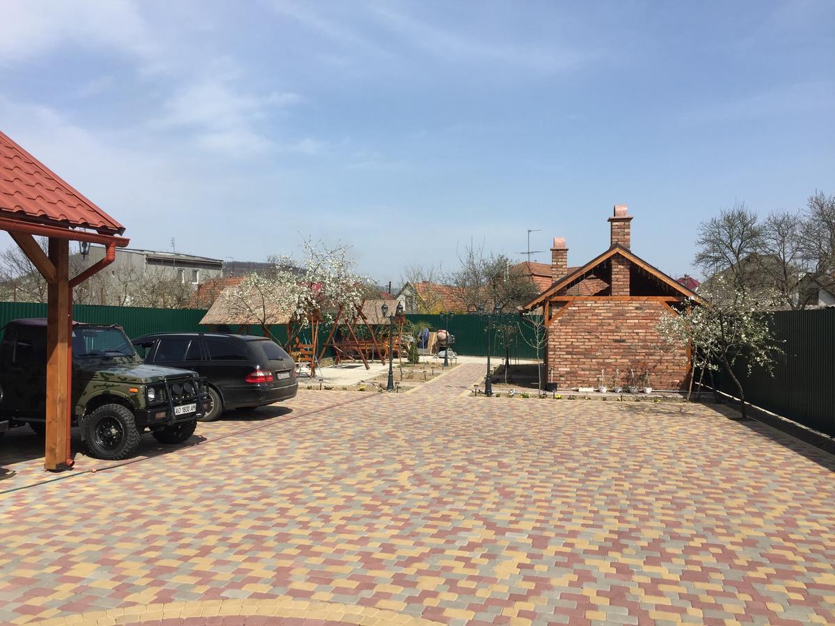 Міні Готель Вілла Вікторія ベレホヴェ エクステリア 写真